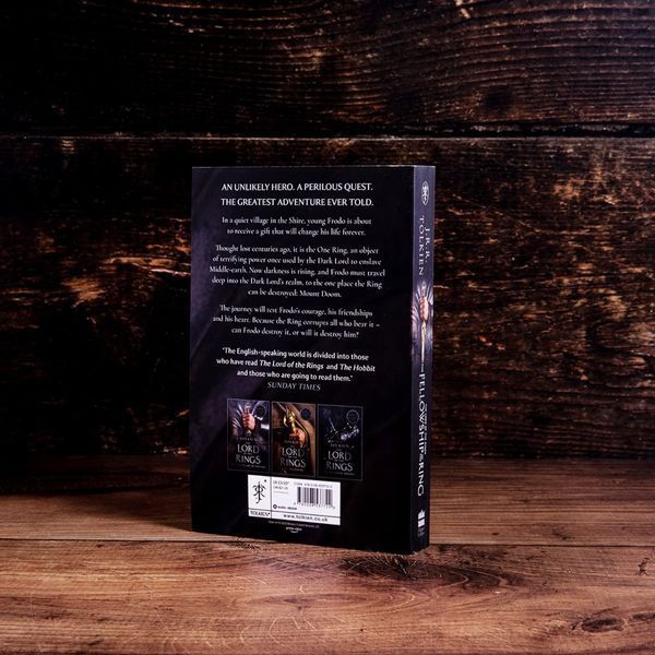 The Lord of the Rings. The Fellowship of the Ring. Book 1 1026449 фото