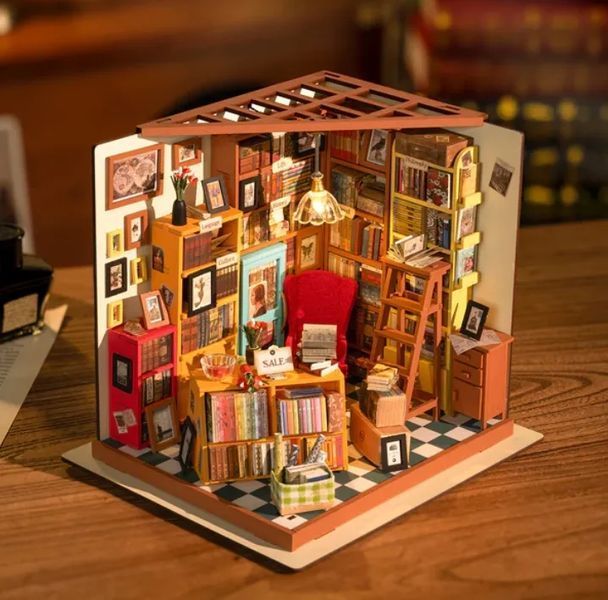Конструктор 3D міні-будинок Robotime Corner Sam's Study DG102 DG102 фото